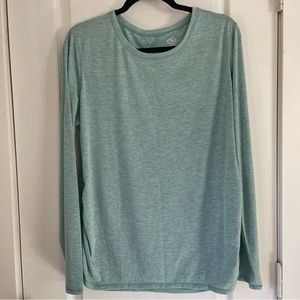 Athletic Works Woman’s Long Sleeves T-Shirt Crew Neck Size XL Great Condition